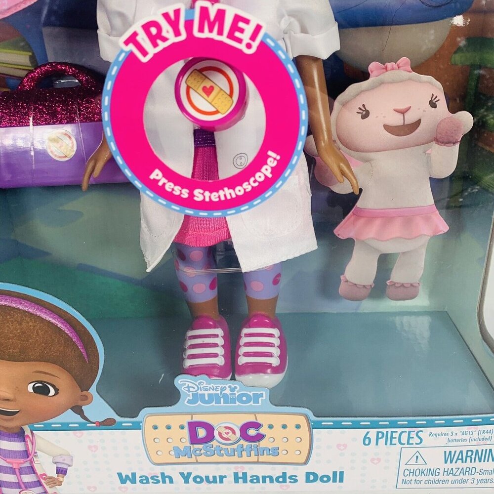 Doc McStuffins Wash Your Hands Singing Doll with Mask & Accessories - Picture 4 of 11